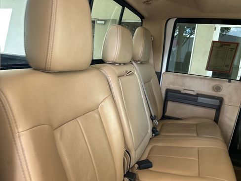 Used 2011 Ford F250 Lariat w/ Lariat Ultimate Pkg image 26