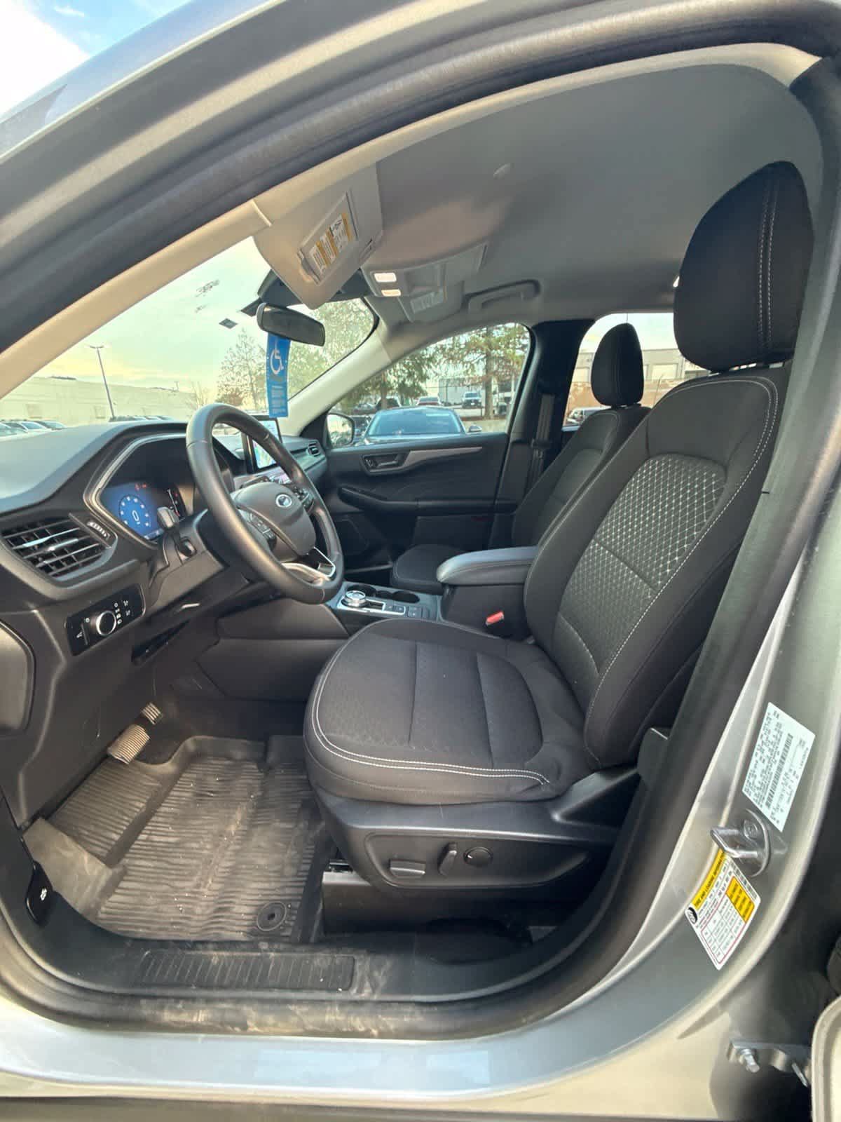 Used 2024 Ford Escape Active FWD image 7