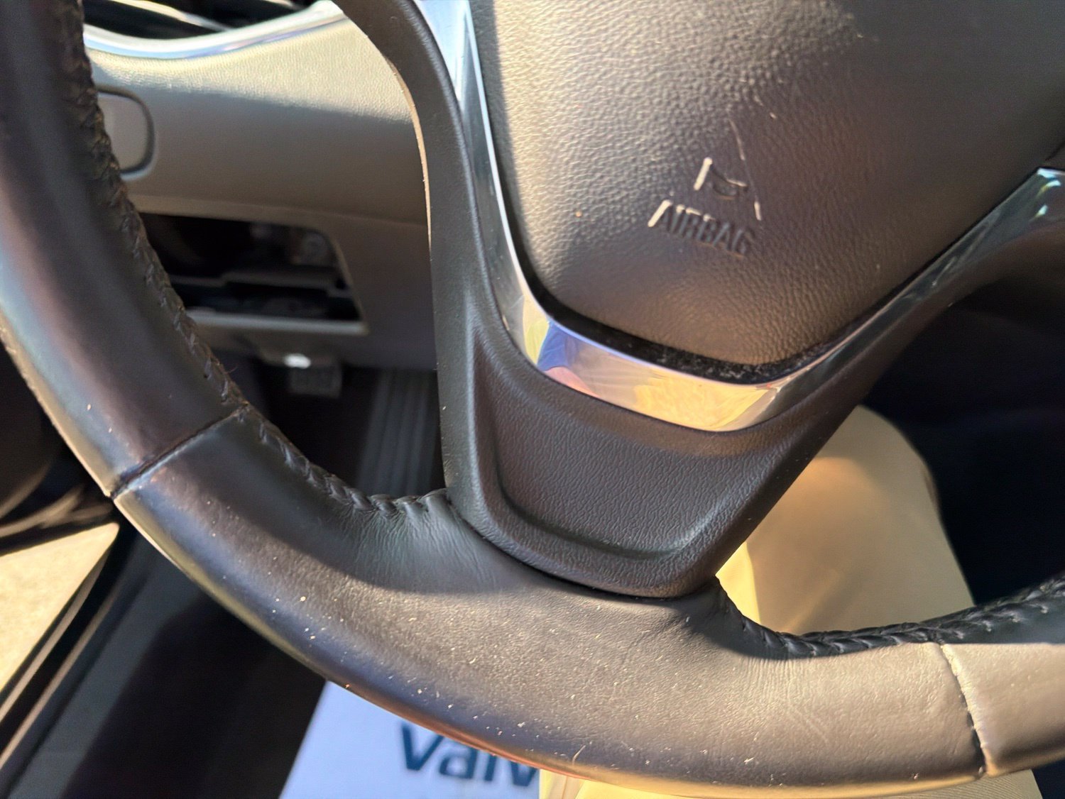 Used 2016 Chevrolet Malibu LT FWD image 20