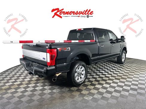 Used 2019 Ford F250 Platinum w/ FX4 Off-Road Package image 7