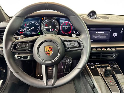 Used 2022 Porsche 911 Carrera S image 13