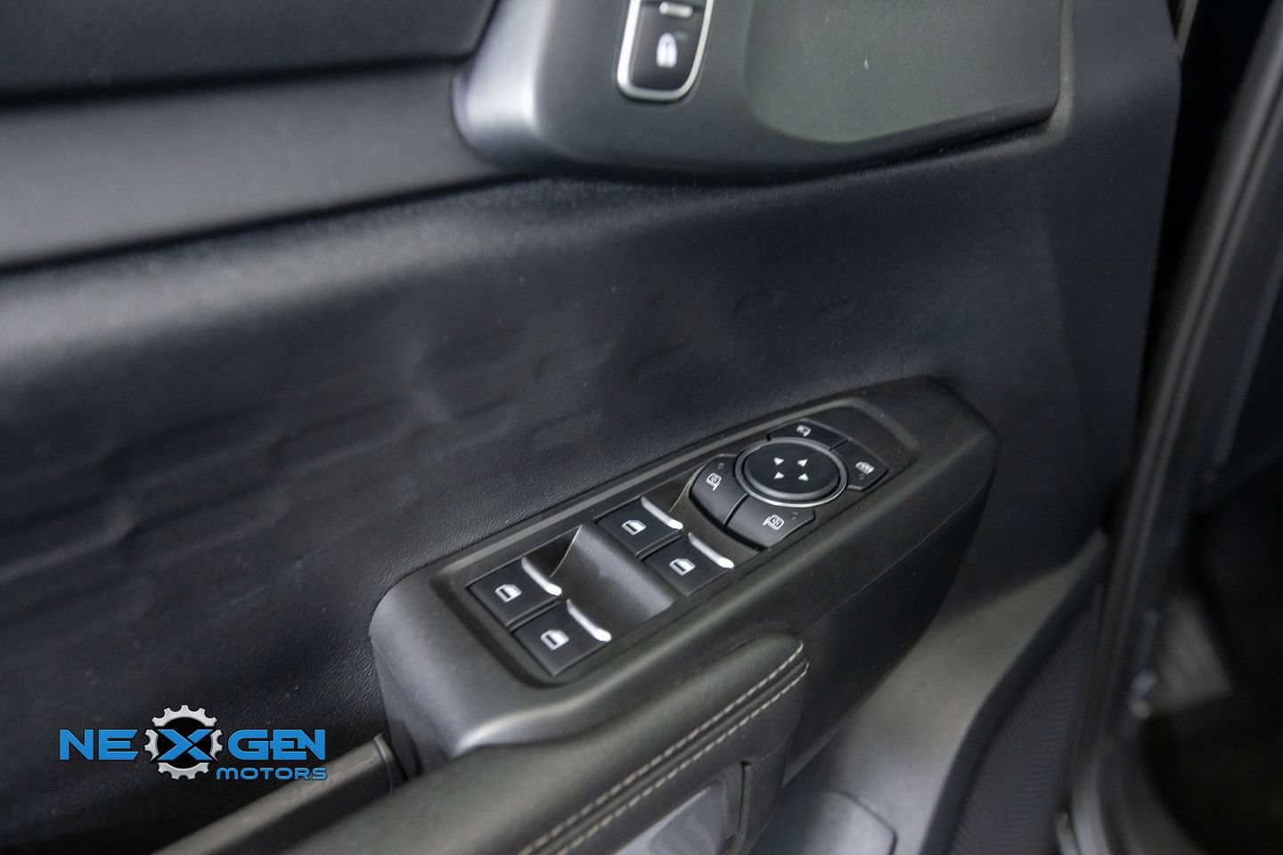 Used 2025 Ford Ranger XLT w/ FX4 Off-Road Package AWD/4WD image 15