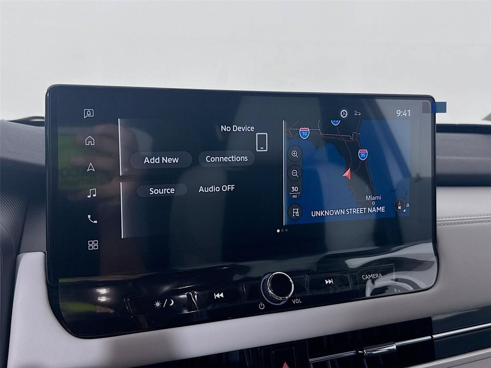 New 2026 Mitsubishi Outlander SE FWD image 9