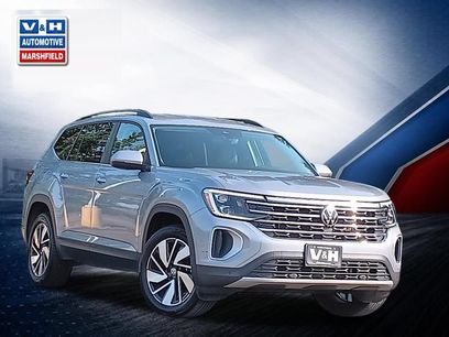 Used 2025 Volkswagen Atlas SE