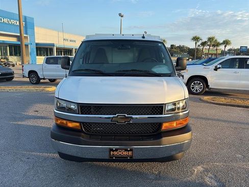 New 2025 Chevrolet Express 3500 w/ Power Convenience Package image 2