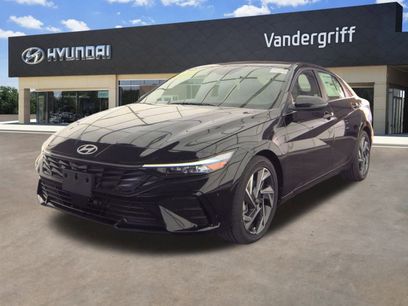 Used 2025 Hyundai Elantra Limited