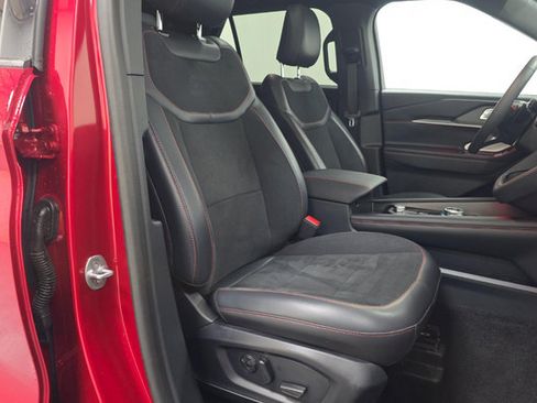 Used 2026 Ford Explorer ST AWD/4WD image 5
