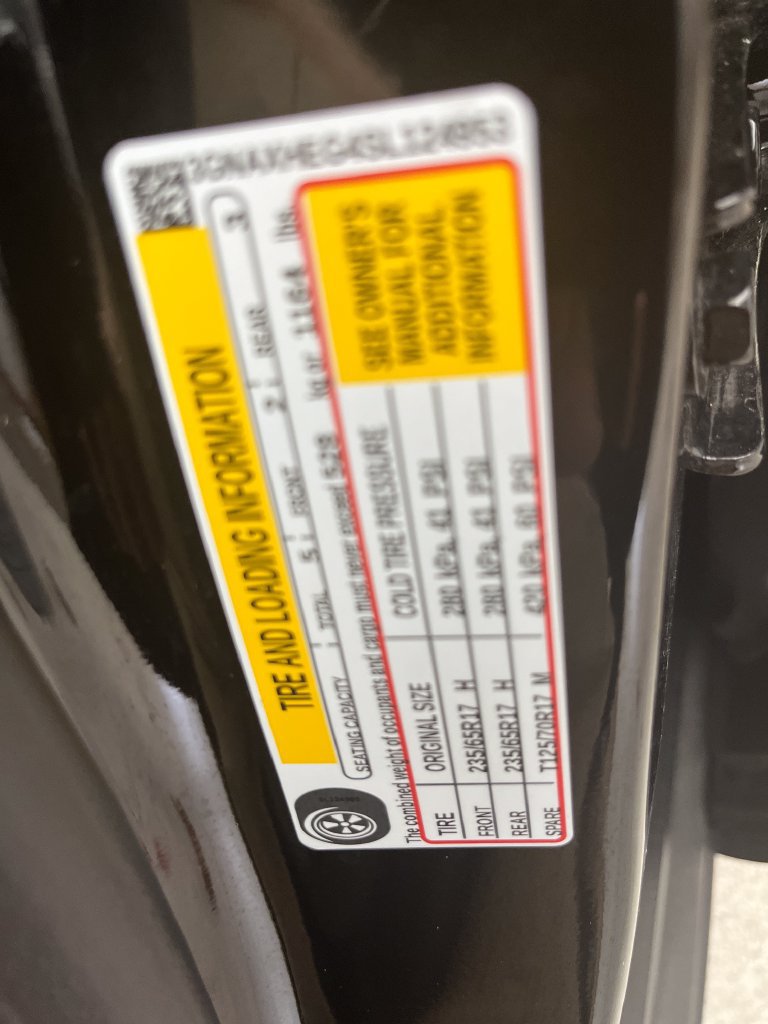 Used 2025 Chevrolet Equinox LT w/ Safety and Technology Package FWD image 25