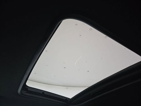 Used 2022 Chevrolet Camaro ZL1 RWD image 24