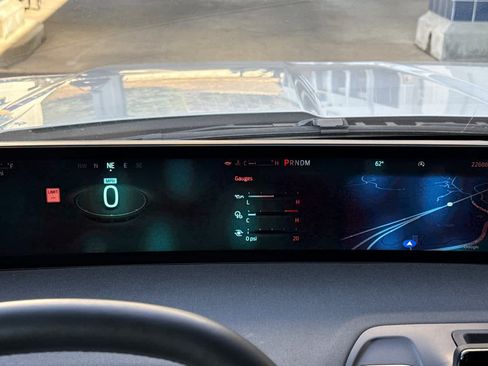 Used 2025 Ford Expedition Max Active image 31