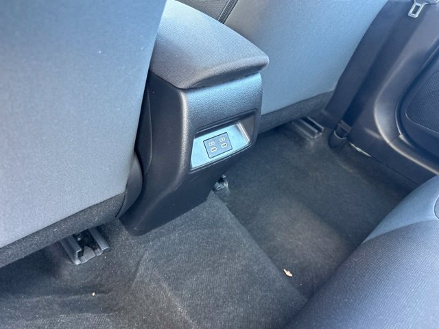 Used 2025 Toyota Corolla LE FWD image 9