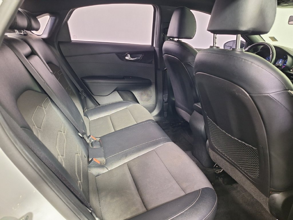 Used 2021 Kia Forte GT-Line w/ GT-Line Premium Package FWD image 27