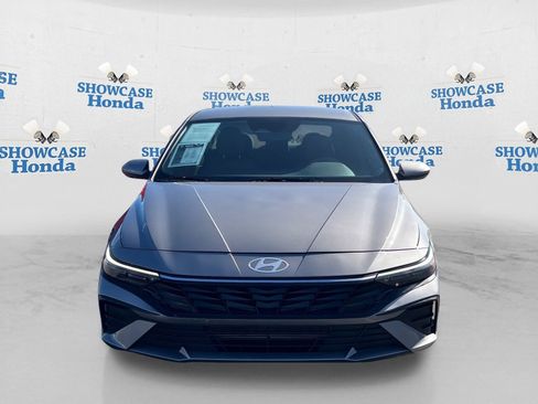 Used 2024 Hyundai Elantra SE image 6