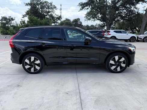 Certified 2024 Volvo XC60 T8 Plus AWD/4WD image 7