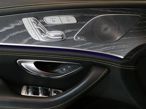 Used 2022 Mercedes-Benz AMG GT 43 image 3