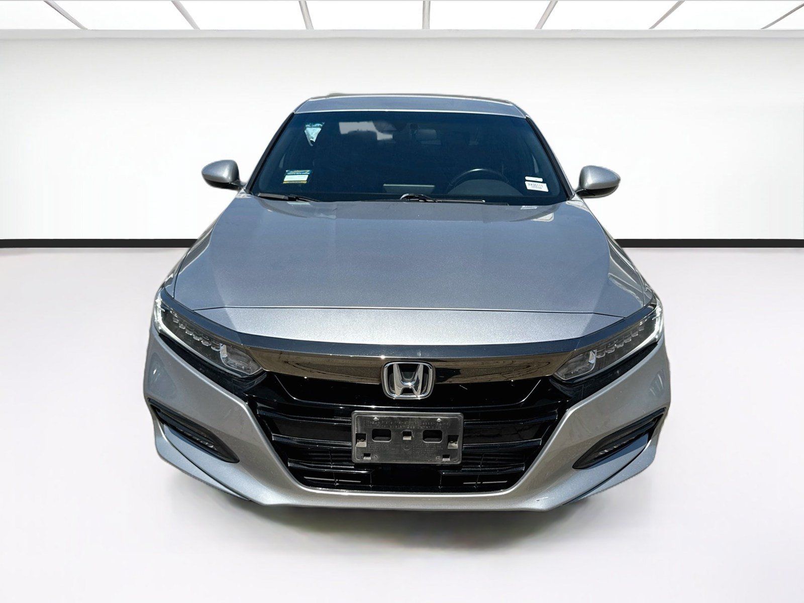 Used 2020 Honda Accord Sport image 2
