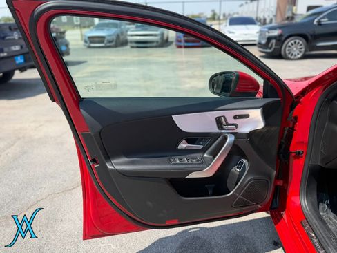 Used 2019 Mercedes-Benz A 220 image 11