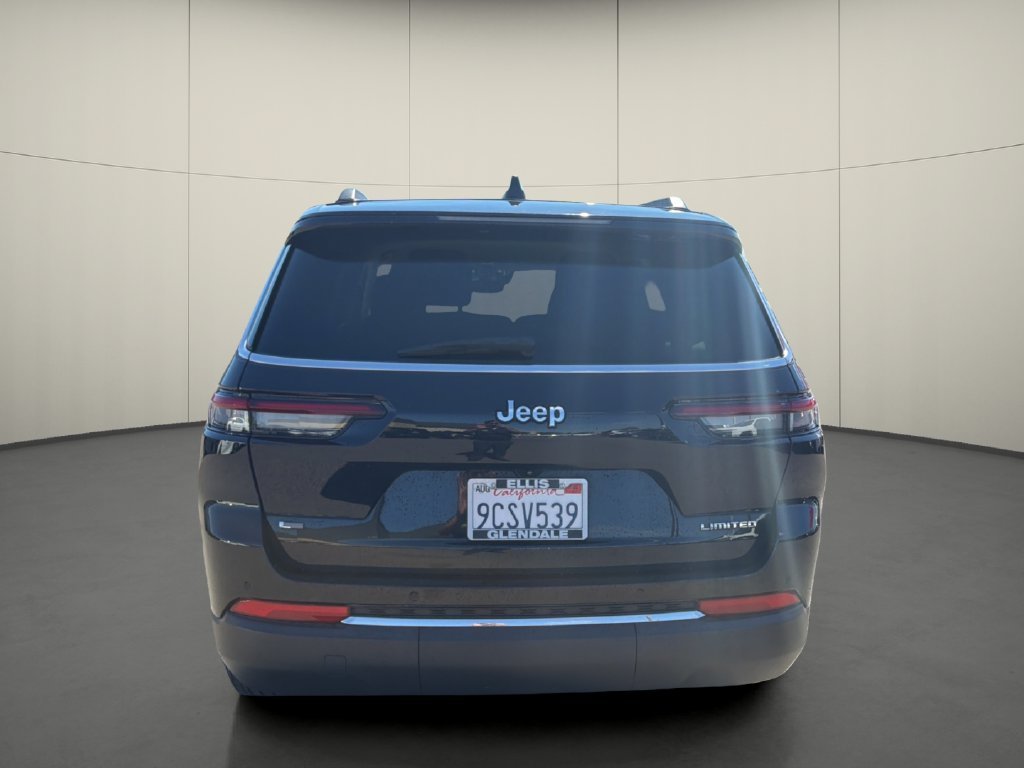 Used 2022 Jeep Grand Cherokee L Limited RWD image 6