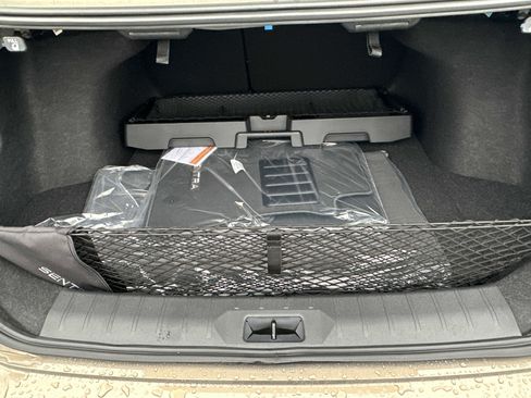 New 2026 Nissan Sentra SV w/ SV Convenience Package FWD image 15