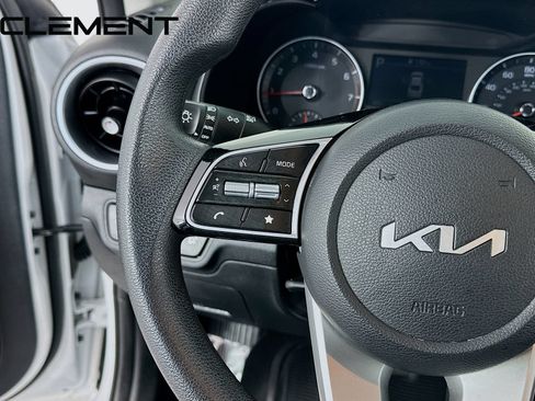 Used 2024 Kia Forte LXS FWD image 15
