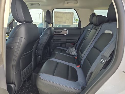 New 2025 Ford Bronco Sport Outer Banks w/ Outer Banks Tech Package+ AWD/4WD image 12