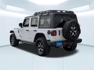 Used 2021 Jeep Wrangler Unlimited Rubicon w/ Dual Top Group AWD/4WD video 3