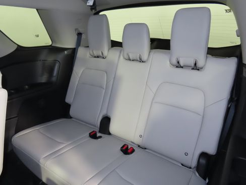 New 2026 Nissan Pathfinder SL image 11