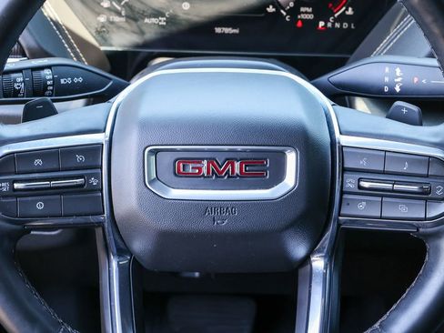 Used 2025 GMC Yukon Elevation w/ LPO, Floor Liner Package AWD/4WD image 9