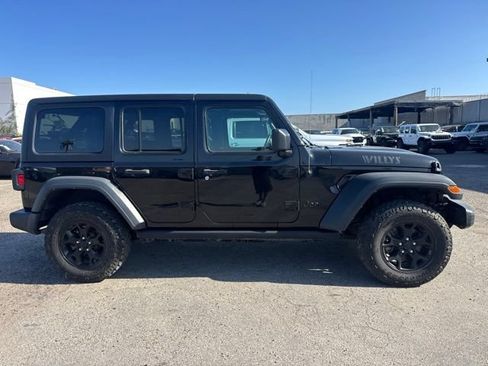 Used 2021 Jeep Wrangler Unlimited Sport AWD/4WD image 4