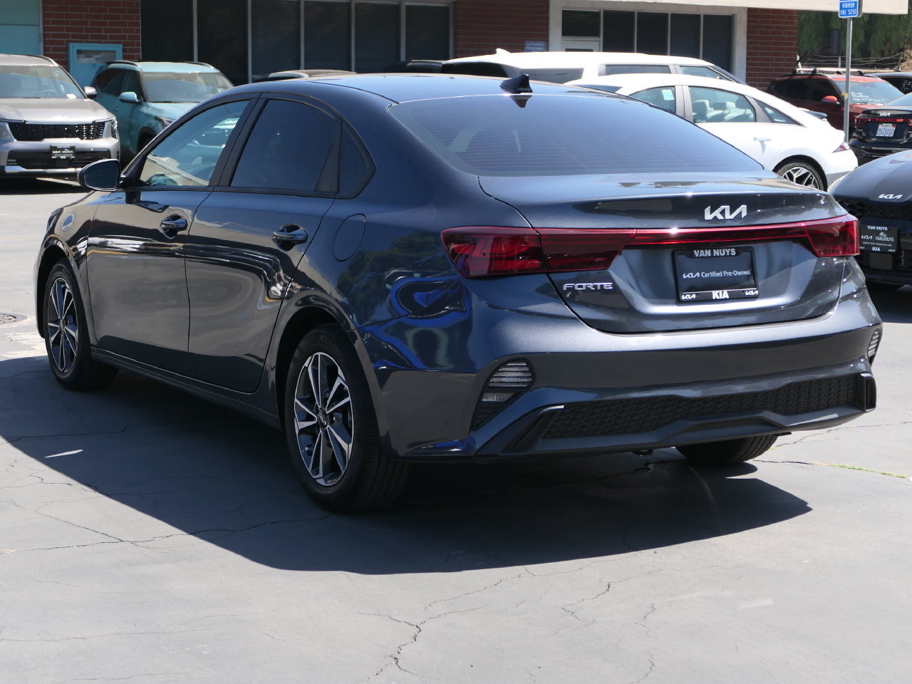 Certified 2023 Kia Forte LXS FWD image 4
