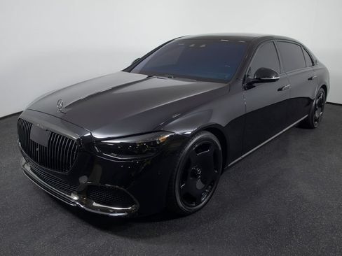 Used 2024 Mercedes-Benz Maybach S 580 4MATIC image 1