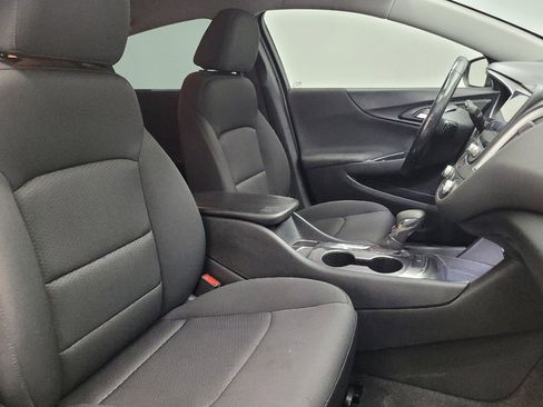 Used 2021 Chevrolet Malibu RS image 21