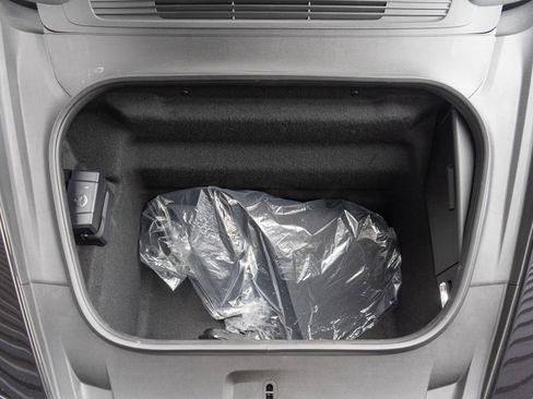 Used 2026 Porsche 911 Carrera T image 35