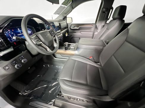 Used 2026 Chevrolet Silverado 1500 RST w/ Safety Package AWD/4WD image 14