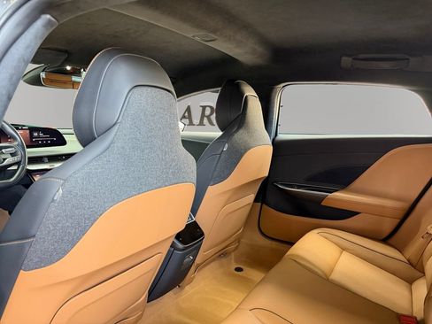 Used 2023 Lucid Air Touring AWD/4WD image 27
