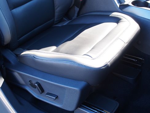 New 2025 Ford Bronco Outer Banks w/ Sasquatch Package image 12