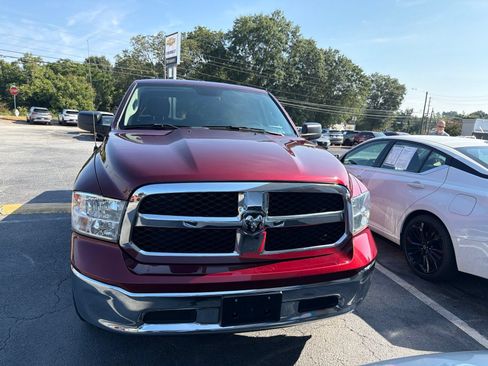 Used 2024 RAM 1500 Classic SLT AWD/4WD image 7