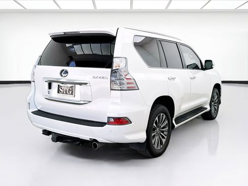 Used 2023 Lexus GX 460 Luxury w/ Off Road Package AWD/4WD image 4