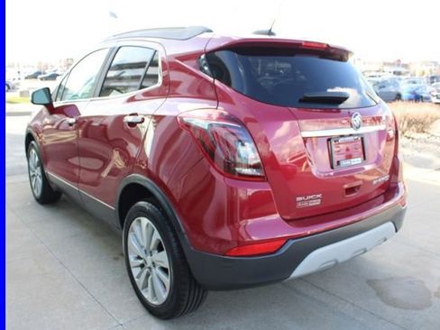 Used 2018 Buick Encore Preferred image 4