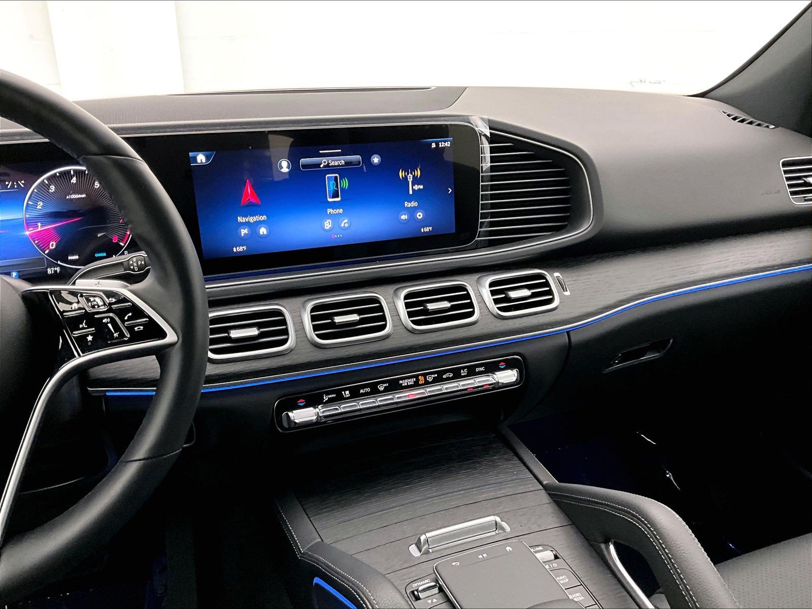 Used 2026 Mercedes-Benz GLE 450 4MATIC image 5