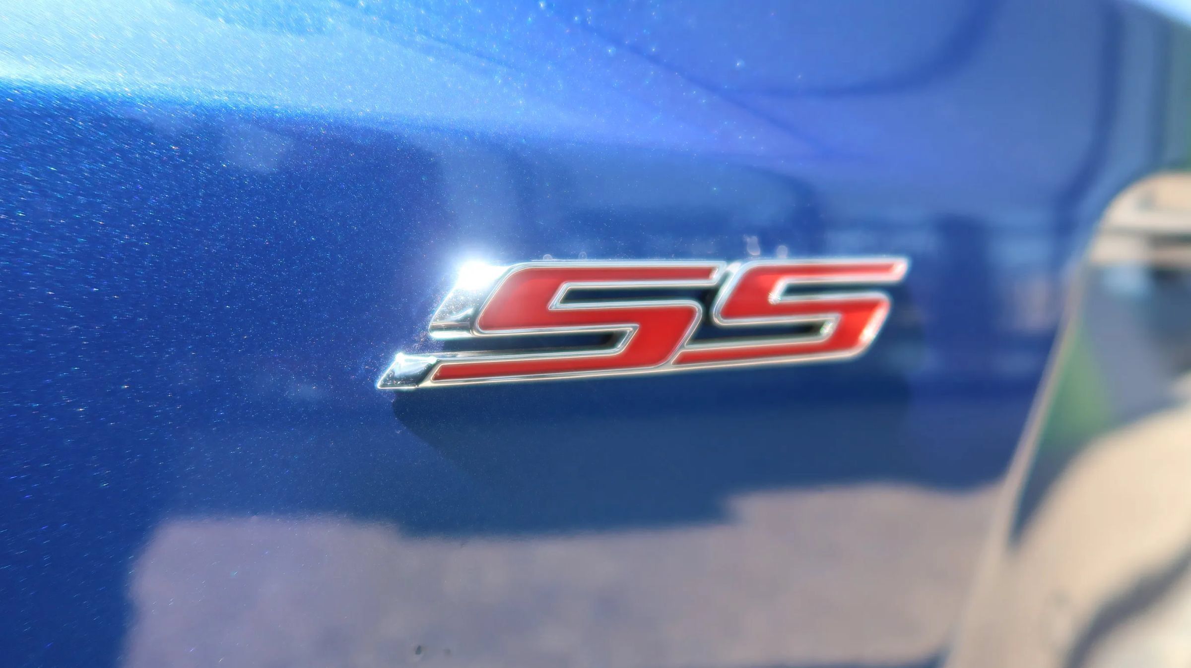 Used 2018 Chevrolet Camaro SS RWD image 46