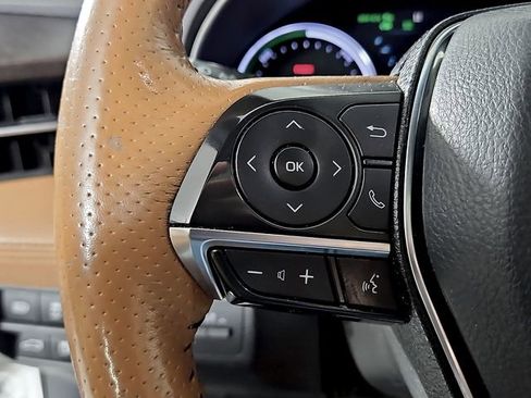 Used 2019 Toyota Avalon Limited w/ Advanced Safety Package FWD image 22