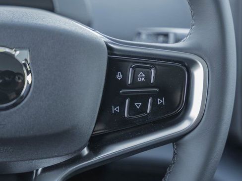 New 2026 Volvo EX30 Plus w/ Climate Package image 23