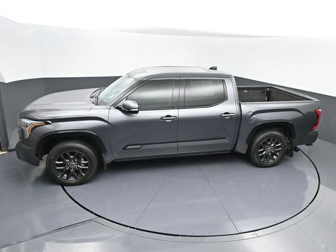 Used 2023 Toyota Tundra Platinum image 37