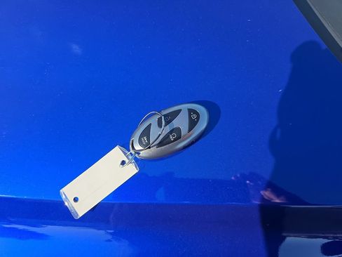 Used 2025 Hyundai Elantra SEL FWD image 28