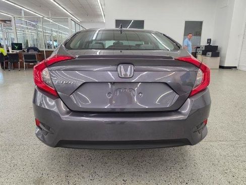 Used 2016 Honda Civic EX-T image 5