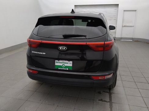 Used 2019 Kia Sportage LX FWD image 7
