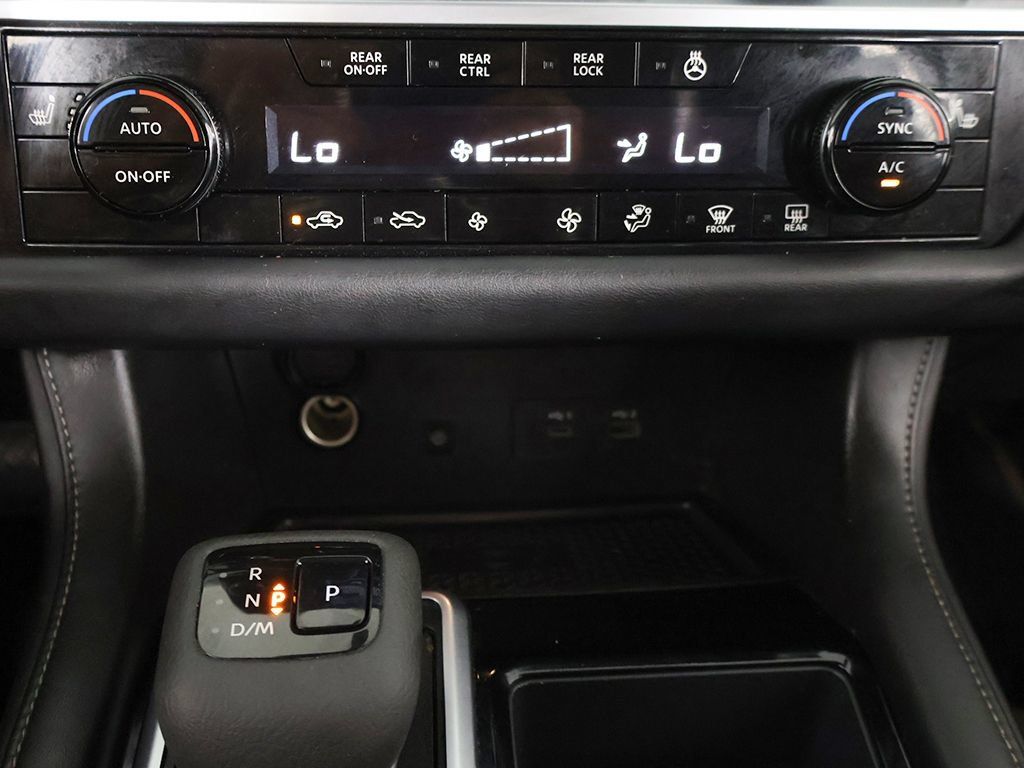 Used 2024 Nissan Pathfinder SL AWD/4WD image 50