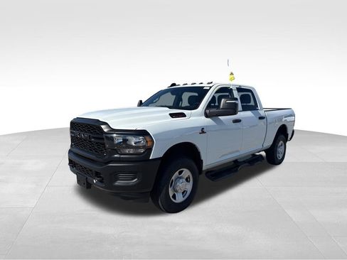 Used 2024 RAM 2500 Tradesman AWD/4WD image 4