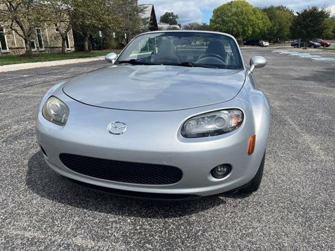 Used 2006 MAZDA MX-5 Miata Sport image 15